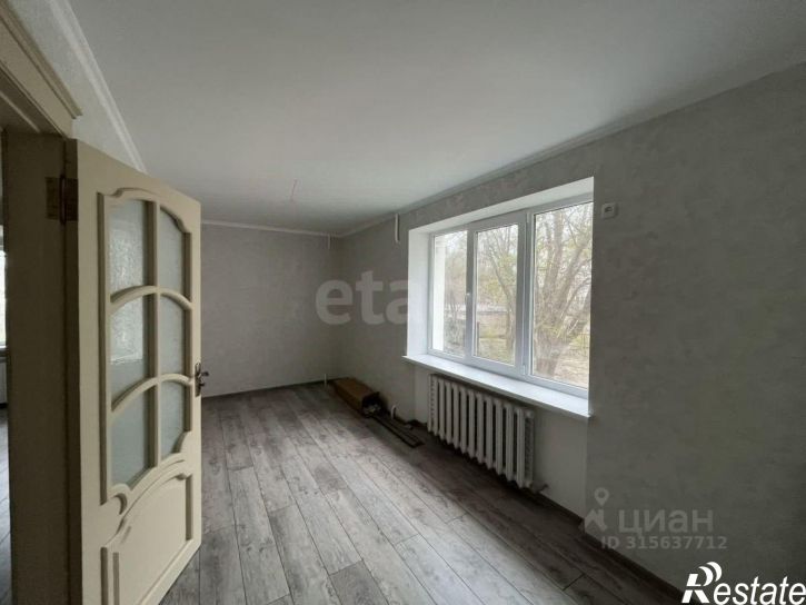 2-комн квартира Строительная улица, 19,  д. 19