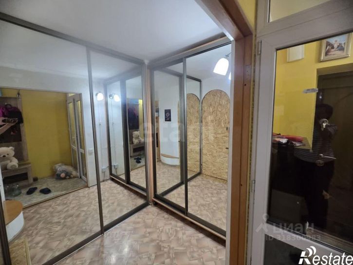 2-комн квартира пл Центральная им М.П.Ушакова, 4,  д. 4