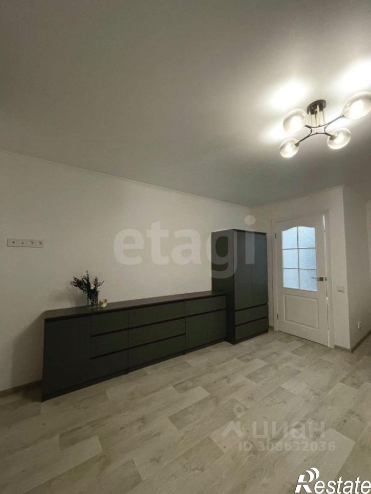 1-комн квартира ул Лобозова, 1,  д. 1