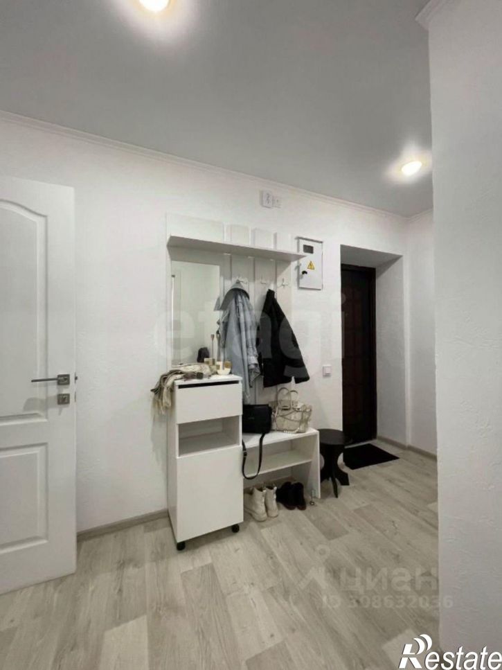 1-комн квартира ул Лобозова, 1,  д. 1