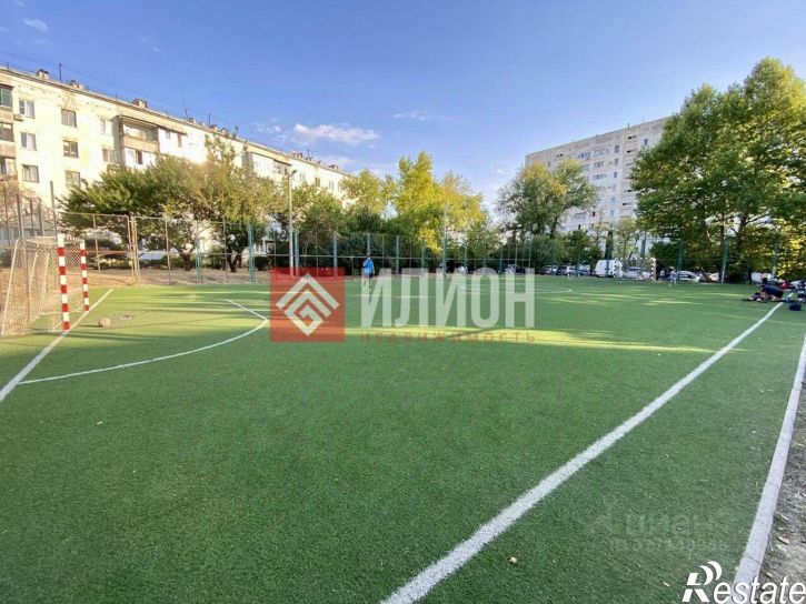 4-комн квартира проспект Победы, 74,  д. 74