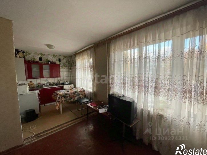 3-комн квартира улица Генерала Захарова, 23,  д. 23