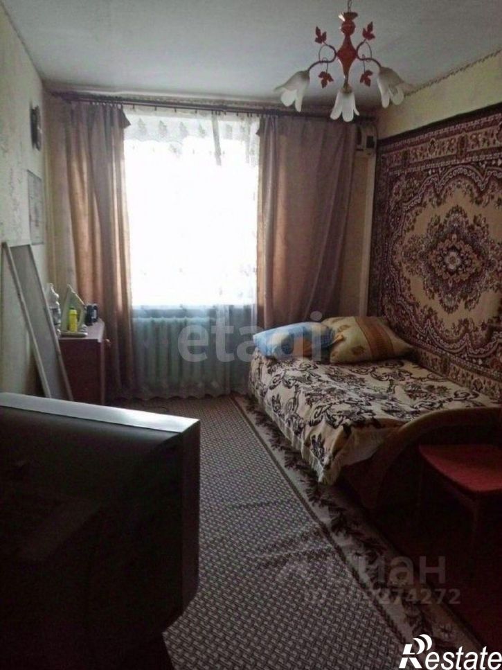 3-комн квартира ул Таврическая, 11,  д. 11