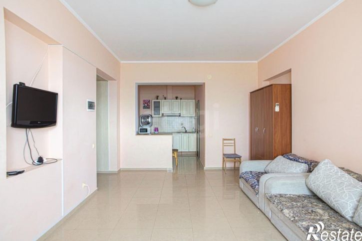 1-комн квартира улица Авиаторов, 1,  д. 1