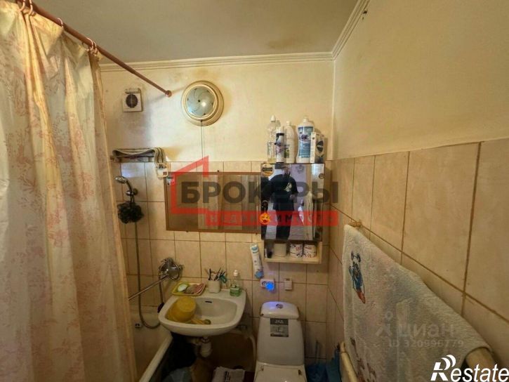 2-комн квартира улица Маршала Крылова, 13,  д. 13