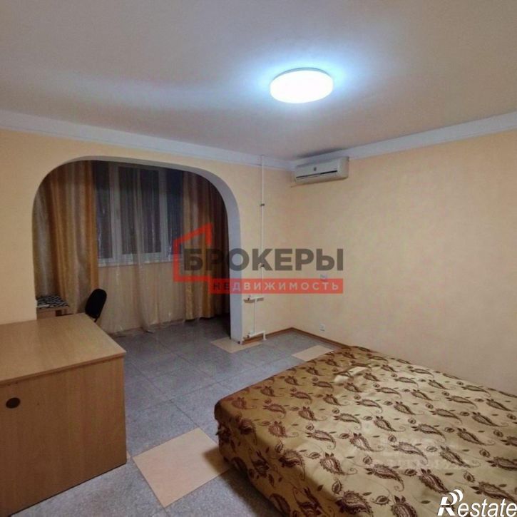 3-комн квартира проспект Генерала Острякова, 238,  д. 238