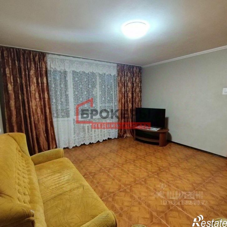 3-комн квартира проспект Генерала Острякова, 238,  д. 238