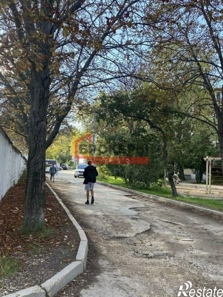 Гараж/парковка улица Хрусталёва, 33,  д. 33