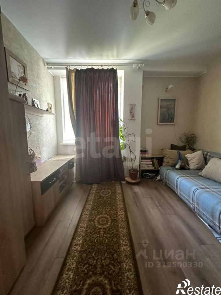 3-комн квартира проспект Октябрьской Революции, 20,  д. 20