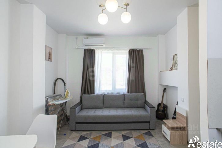 2-комн квартира улица Челнокова, 13 к6,  д. 13 к6