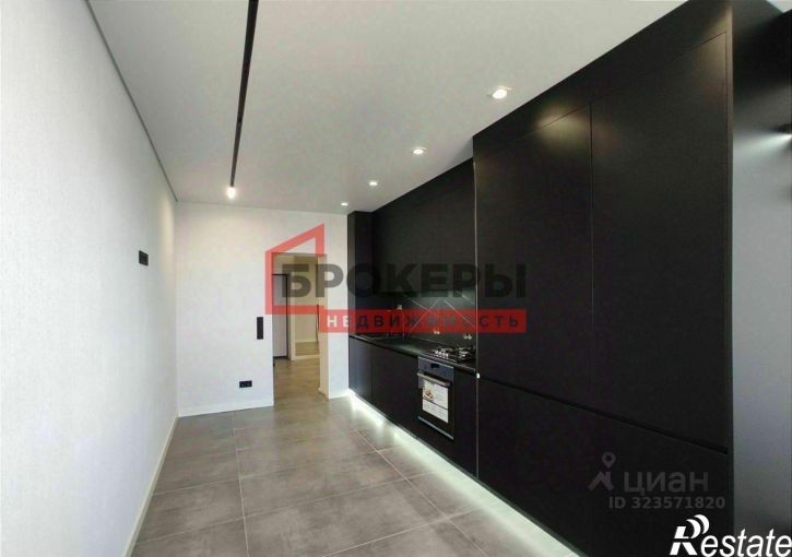 3-комн квартира Античный проспект, 4,  д. 4