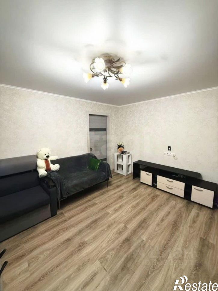 4-комн квартира улица Александра Маринеско, 4Б,  д. 4Б