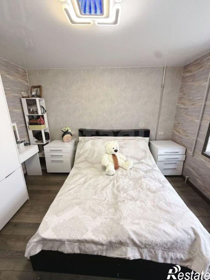 4-комн квартира улица Александра Маринеско, 4Б,  д. 4Б