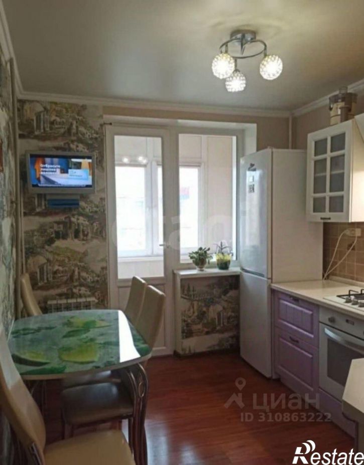 2-комн квартира проспект Героев Десантников, 2,  д. 2