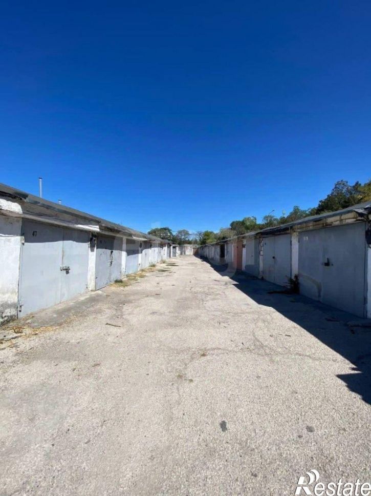 Гараж/парковка улица Восставших