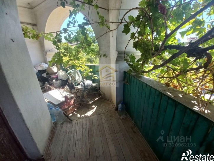 3-комн квартира улица Надеждинцев, 1,  д. 1