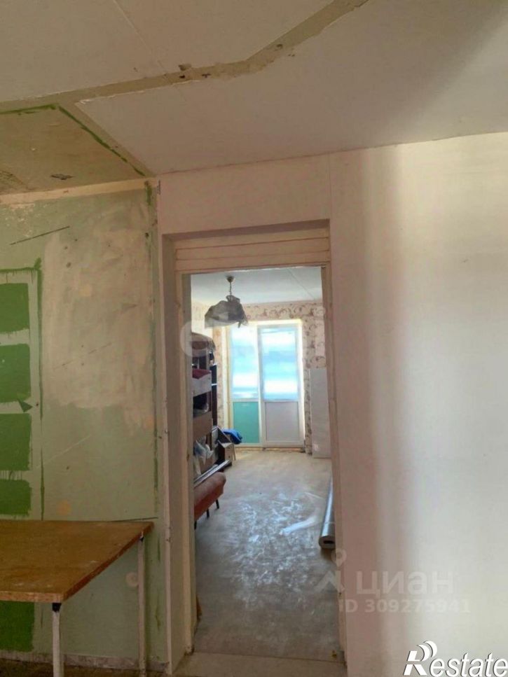 2-комн квартира проспект Героев Десантников, 2,  д. 2