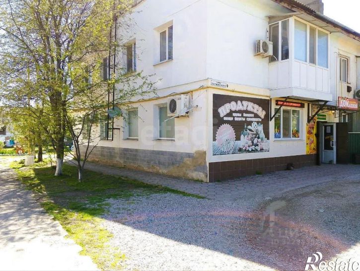 Торговое помещение улица Дзержинского, 9,  д. 9