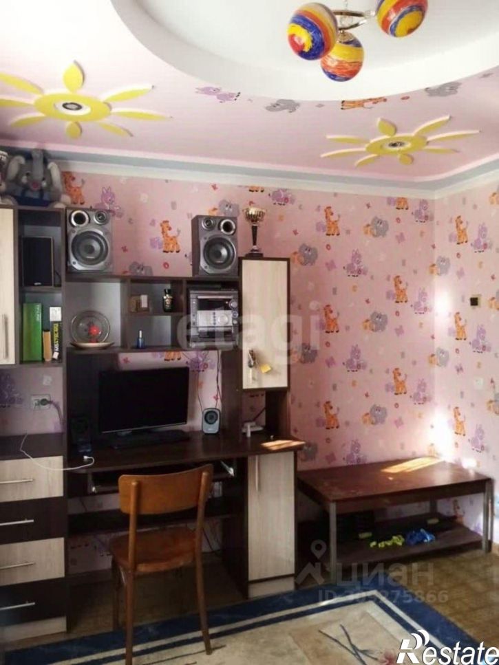 3-комн квартира мкр им Генерала Корявко, 17,  д. 17