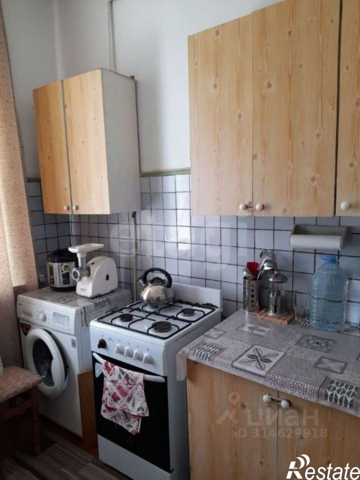 2-комн квартира ул Переверзева, 4,  д. 4