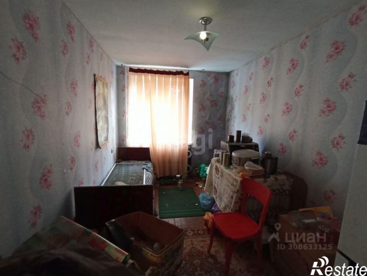 3-комн квартира пл Центральная им М.П.Ушакова, 4,  д. 4