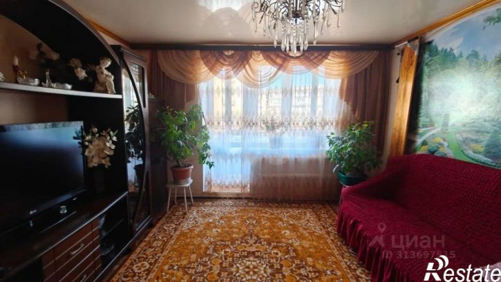 3-комн квартира проспект Героев Десантников, 2,  д. 2