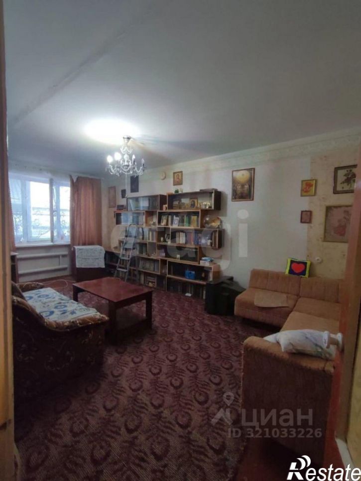 2-комн квартира проспект Героев Десантников, 2,  д. 2