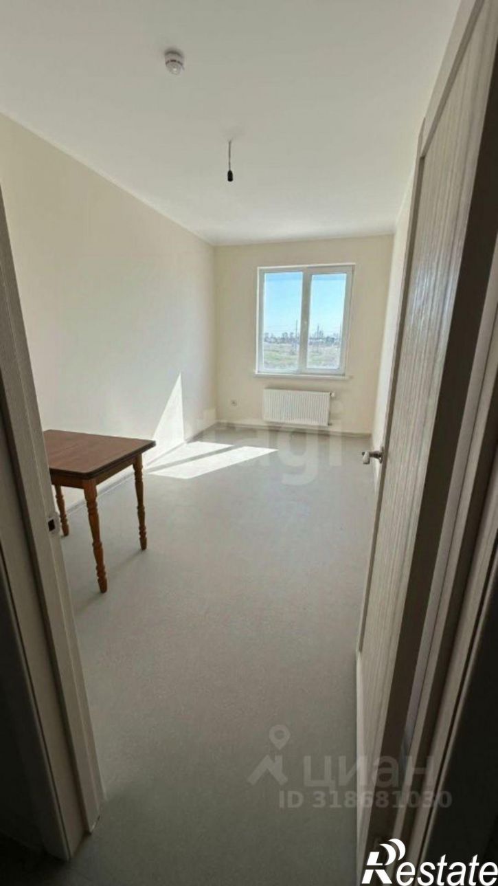 2-комн квартира мкр 10, 3,  д. 3