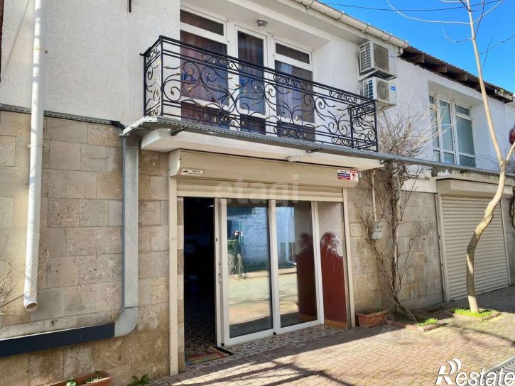 2-комн квартира Керченское шоссе, 76,  д. 76