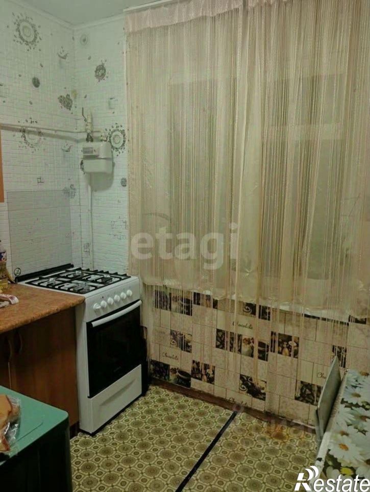 3-комн квартира улица Иванищева, 22,  д. 22