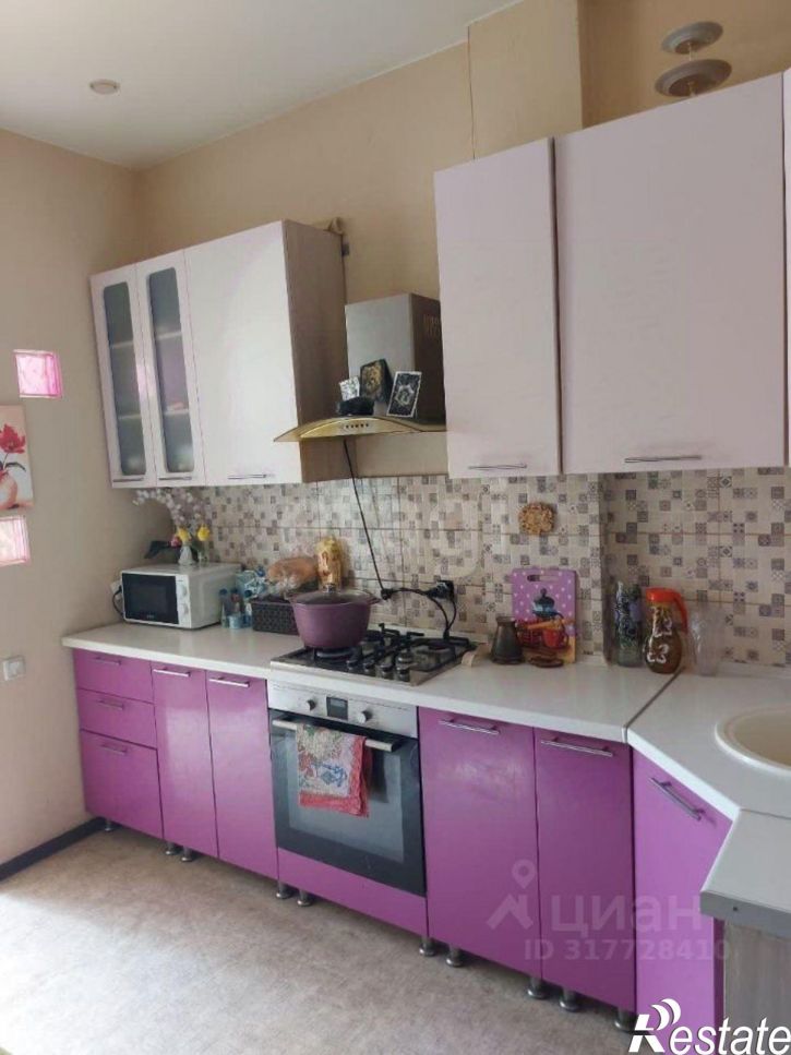 3-комн квартира кв-л Молодежный, 8,  д. 8