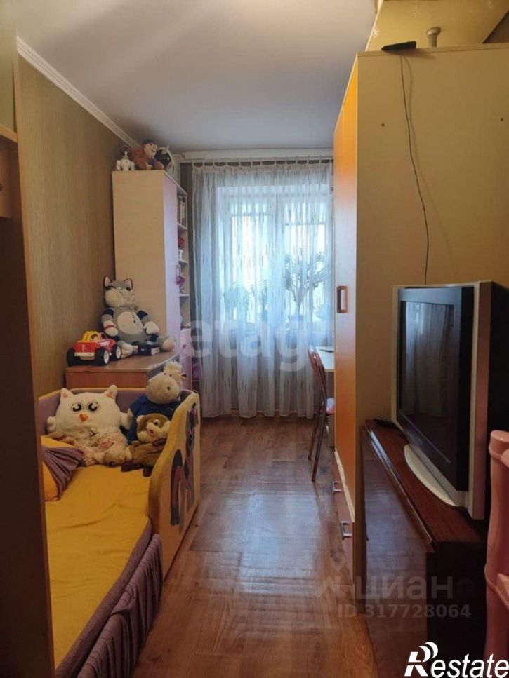 3-комн квартира мкр 2, 18,  д. 18