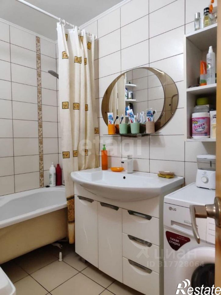 3-комн квартира мкр 2, 18,  д. 18