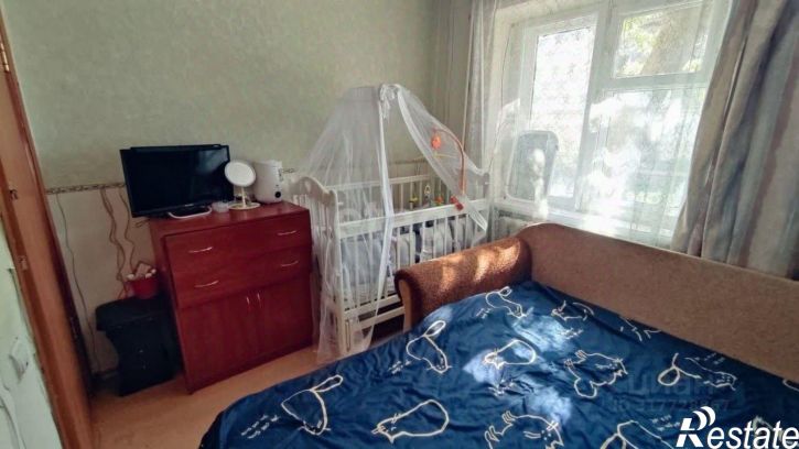3-комн квартира улица Первушина, 8,  д. 8