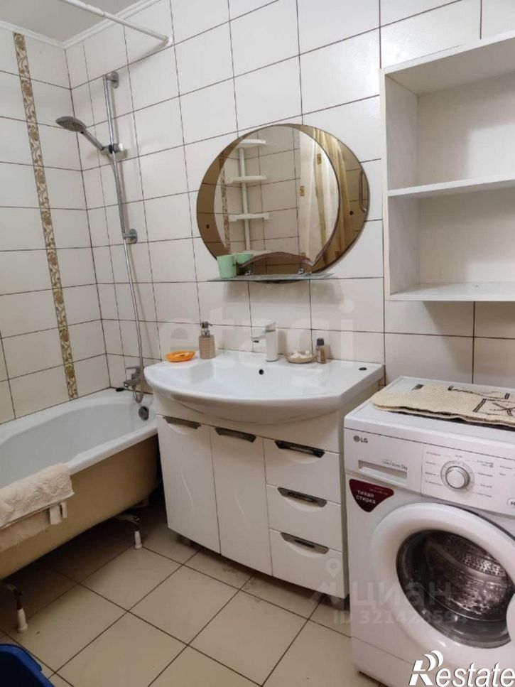 3-комн квартира мкр 2, 18,  д. 18