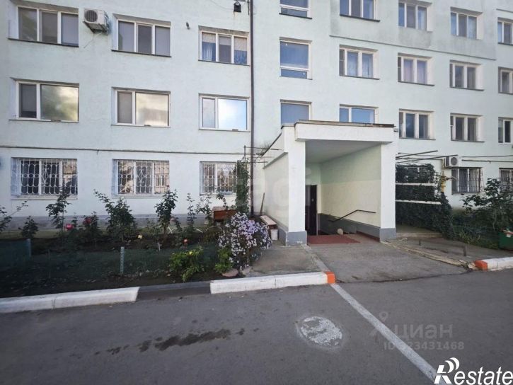 2-комн квартира мкр им Генерала Васильева, 3,  д. 3