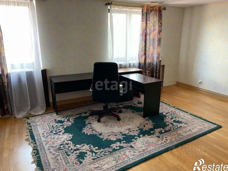 5-комн квартира ул Салгирная, 15,  д. 15