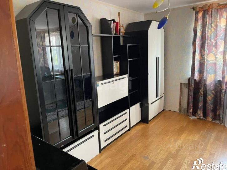 5-комн квартира ул Салгирная, 15,  д. 15