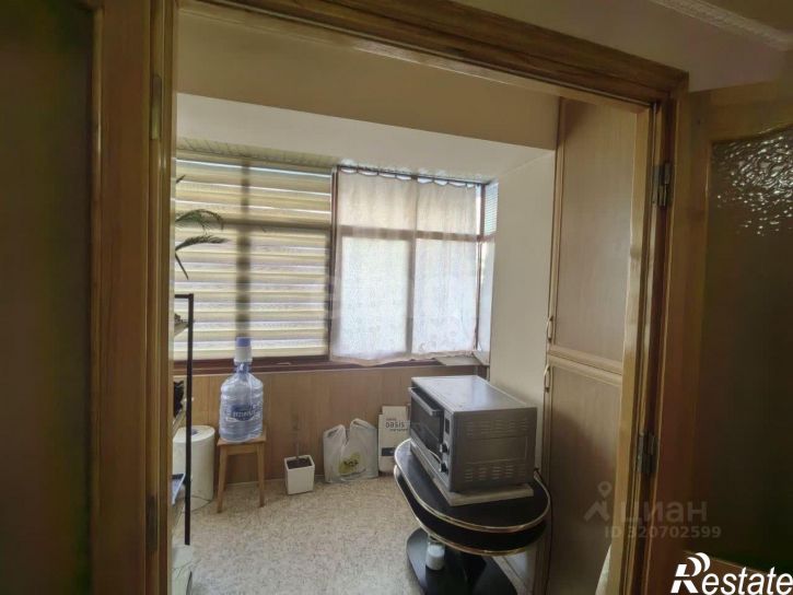 3-комн квартира улица Яблочкова, 17,  д. 17