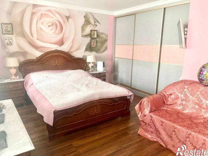 4-комн квартира Симферопольская улица, 15,  д. 15