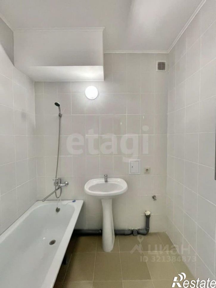 1-комн квартира мкр 10, 3,  д. 3