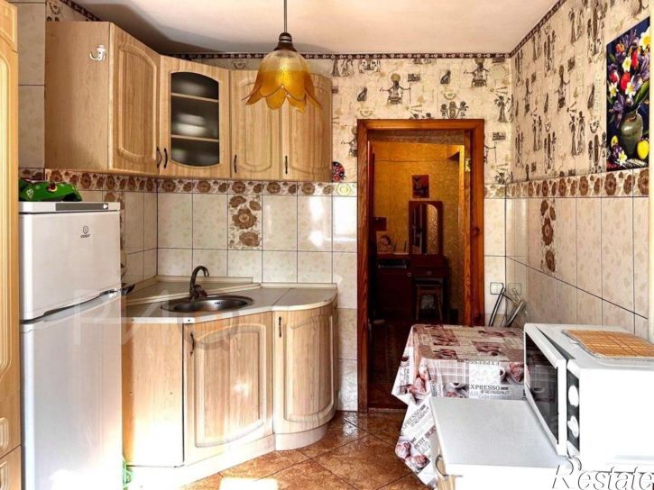 2-комн квартира Каштановая улица, 3,  д. 3