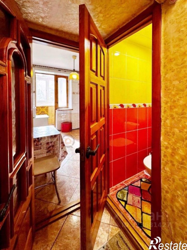 2-комн квартира Каштановая улица, 3,  д. 3