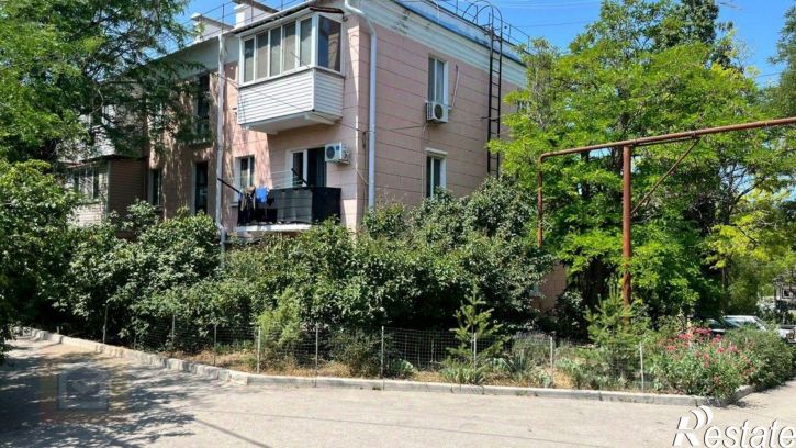 2-комн квартира улица Челюскинцев, 32,  д. 32