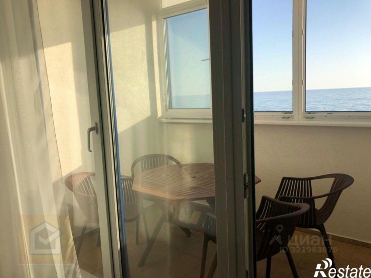 2-комн квартира улица Авиаторов, 1,  д. 1