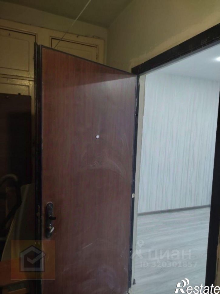 Комната Героев Подводников улица, 8,  д. 8