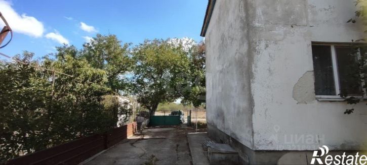 4-комн квартира ул 267-й Стрелковой дивизии, 8,  д. 8