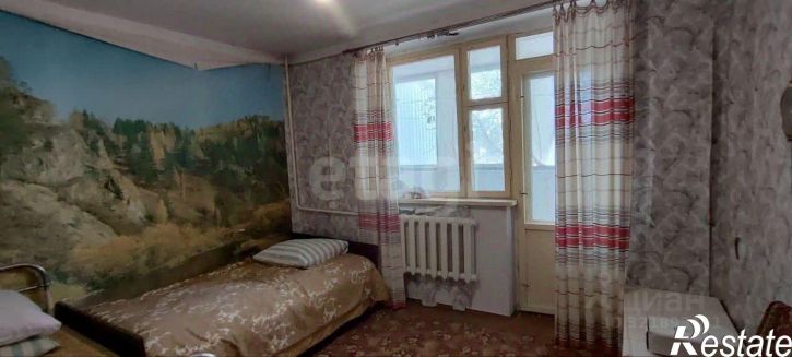 4-комн квартира ул 267-й Стрелковой дивизии, 8,  д. 8