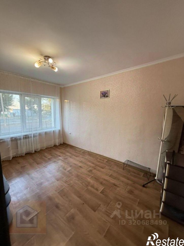 Комната ул Строительная, 8,  д. 8