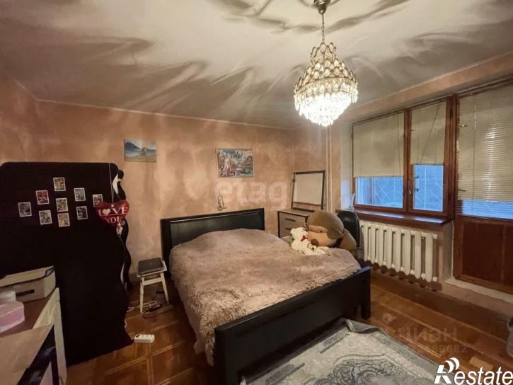 3-комн квартира ул Салгирная, 15,  д. 15